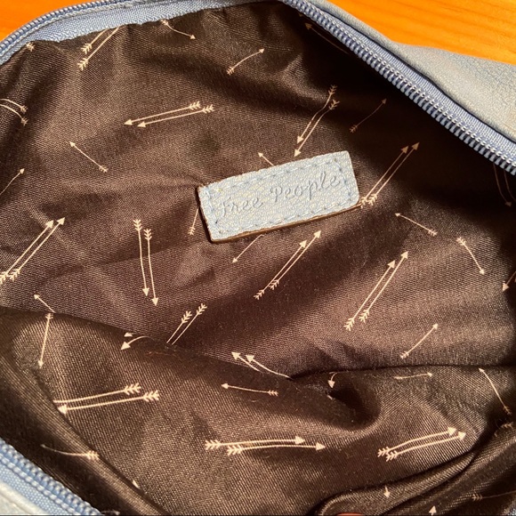 Free People Vegan Leather 3 piece tote/purse - Picture 6 of 8